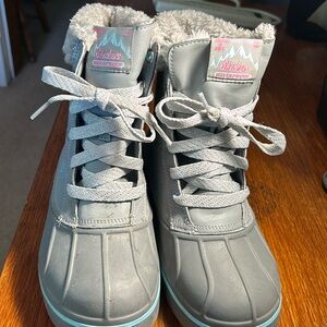 listing-status-banner